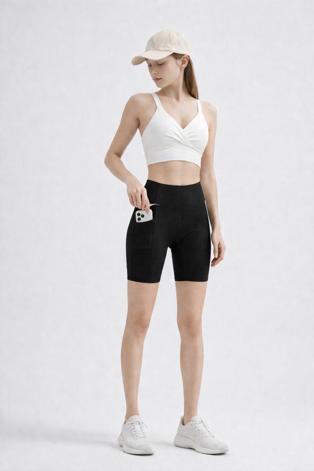 กางเกงยิมเอวสูง มีกระเป๋าข้าง กระชับสัดส่วน หลายสี | High-Waist Pocket Biker Shorts LK52048